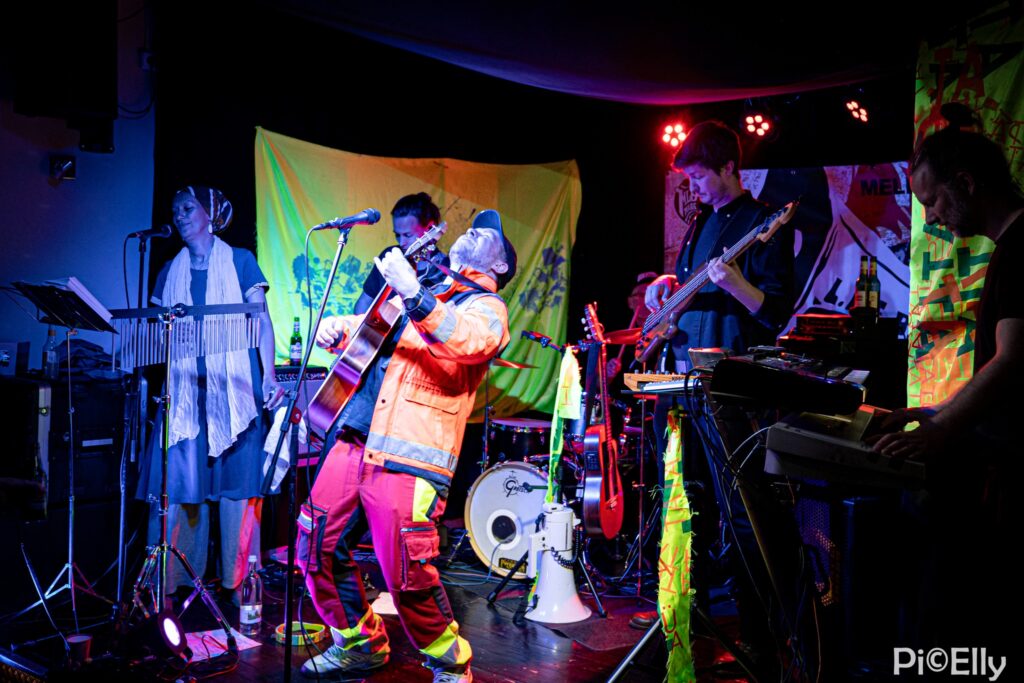 25.04.2025 - Mellow Mark & Band